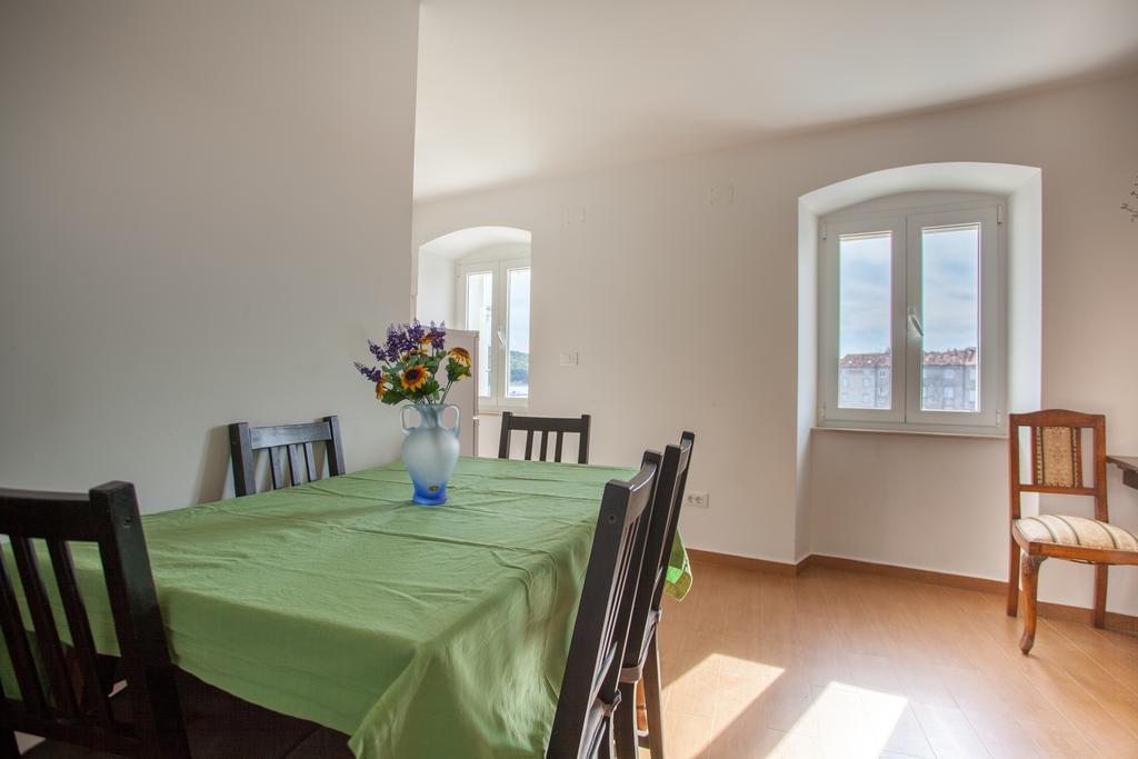 Apartment Pogled Na Luku Cres Exterior photo